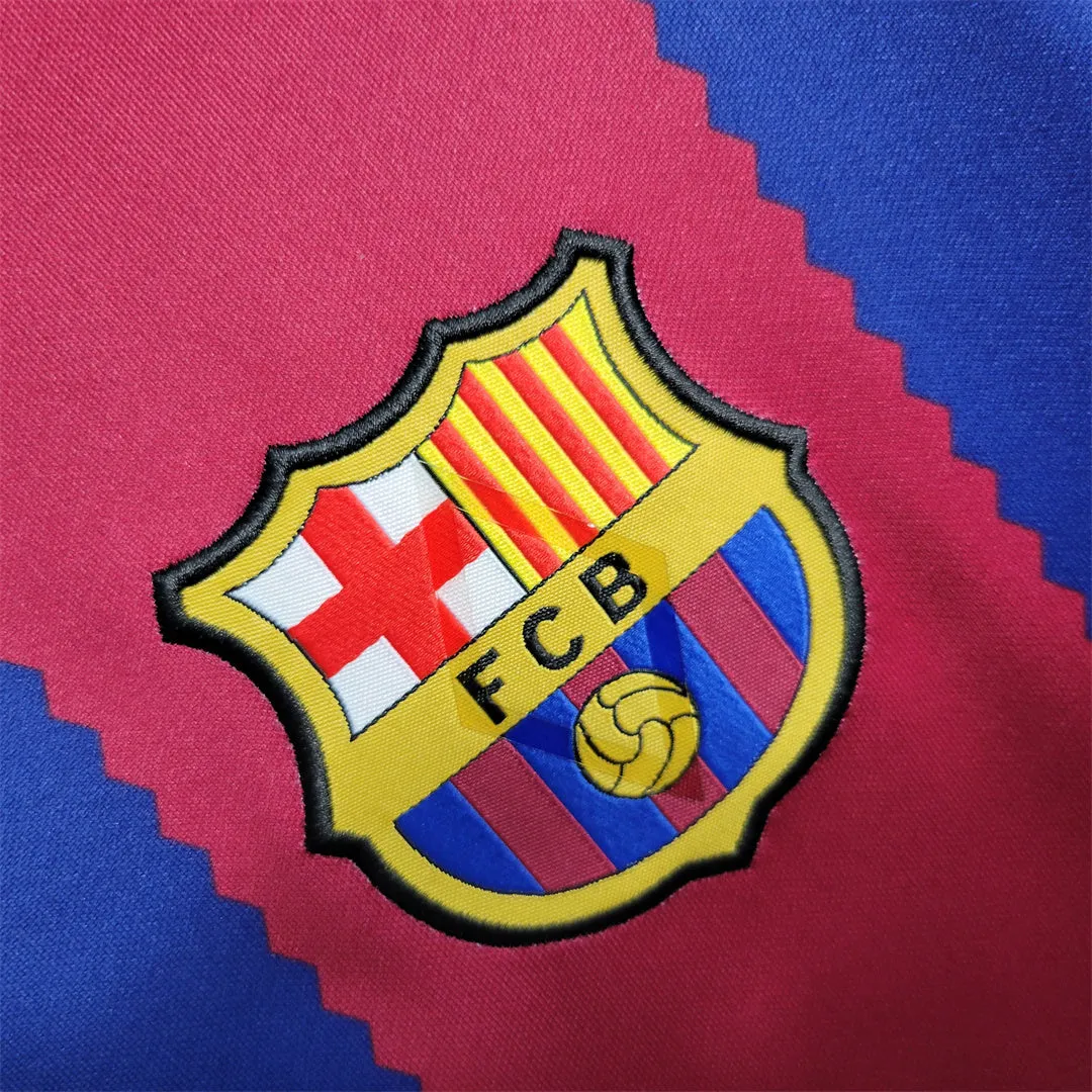 23-24 Barcelona Home KarolG Clásico Special Edition Kit