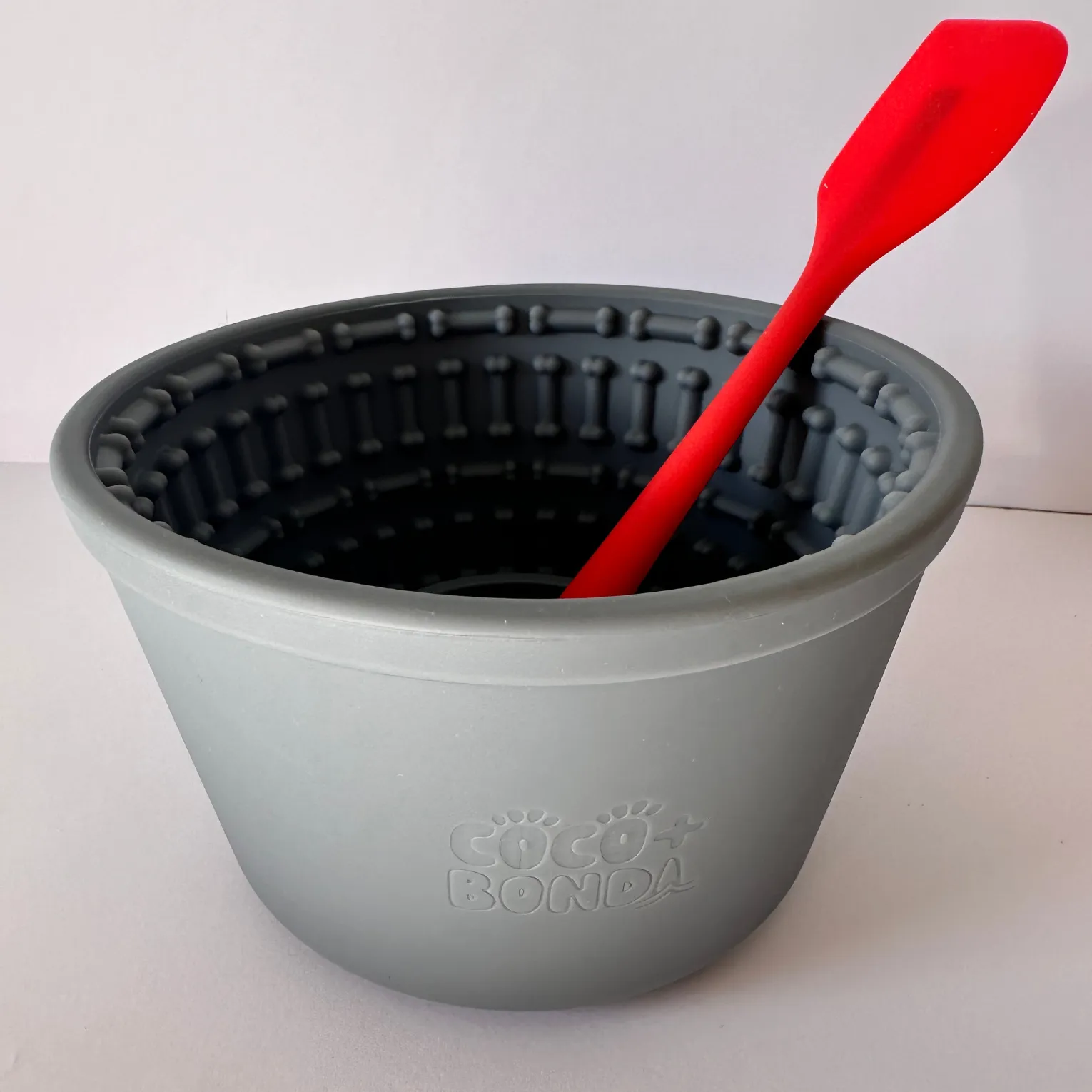 Blue Bucket Enrichment Slow Feeder Bowl with Silicone Spatula