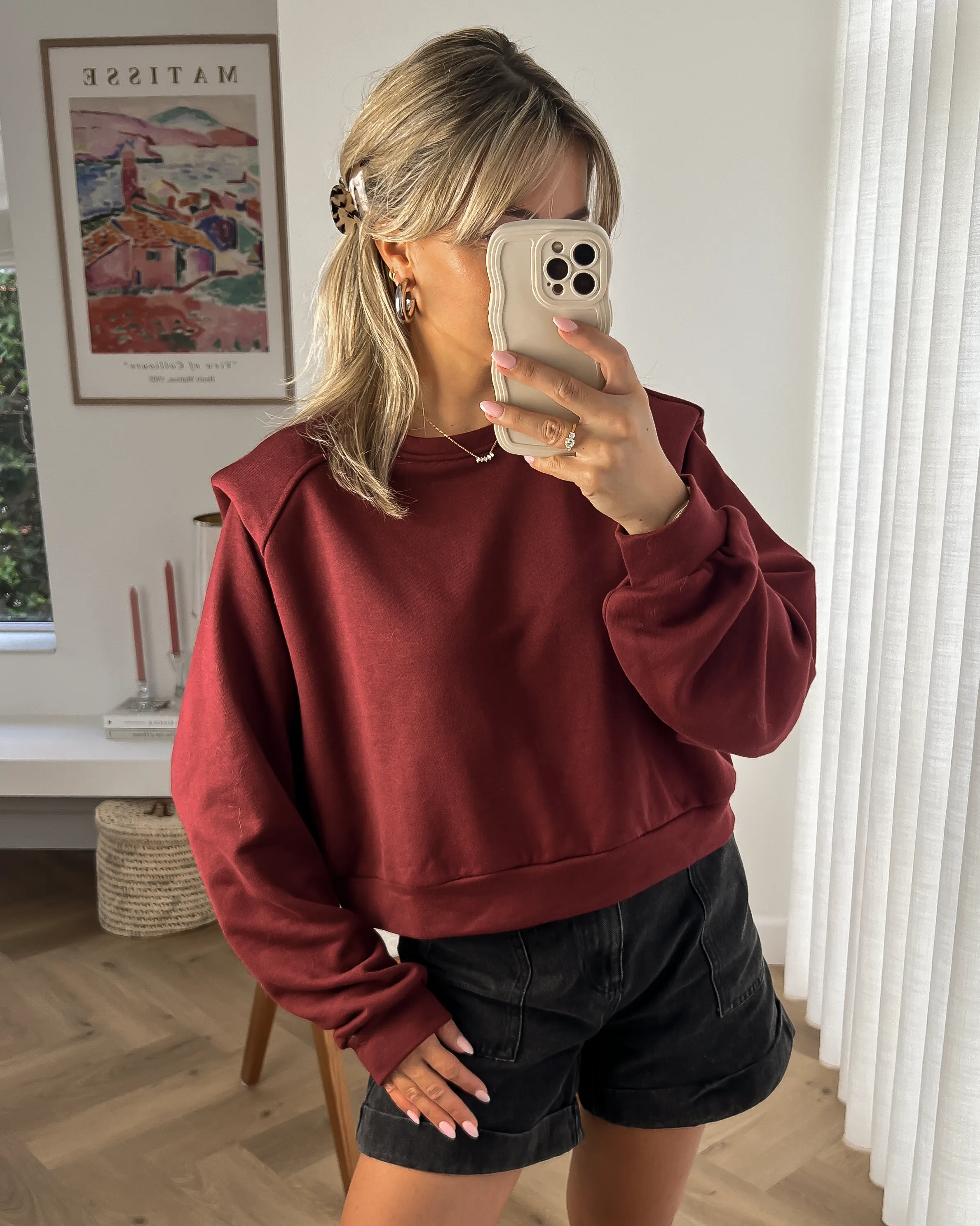 LOGAN - Shoulder Crop Sweatshirt in Bordeaux Red